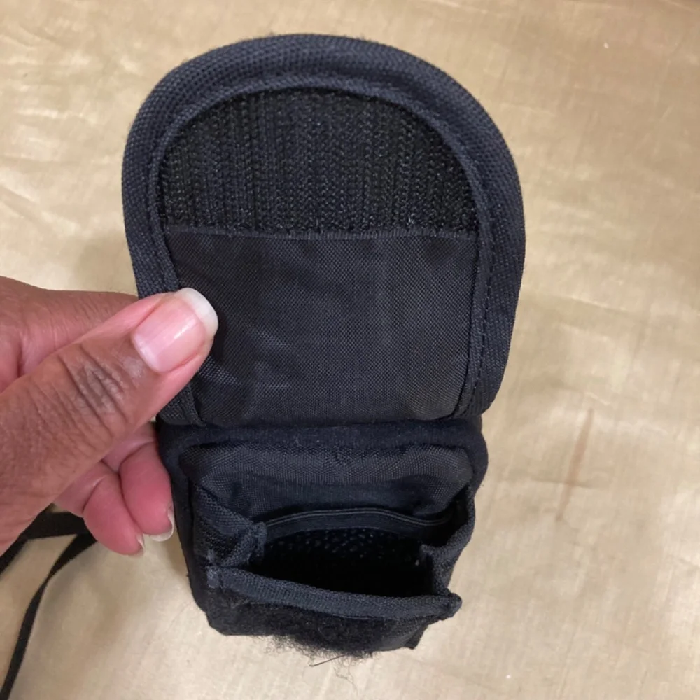 LowePro Camera Bag Pouch, Black, 3.5